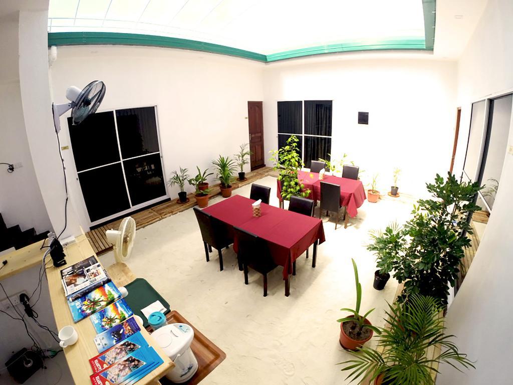 Royal Pearl Inn 马富施 外观 照片